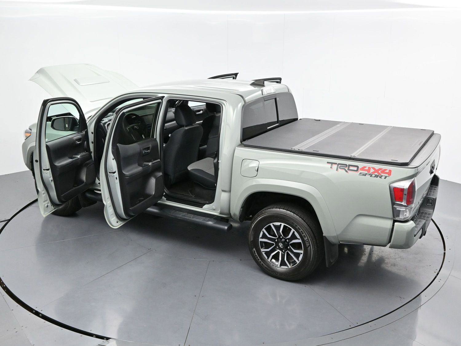 Used 2023 Toyota Tacoma TRD Sport AWD/4WD image 40