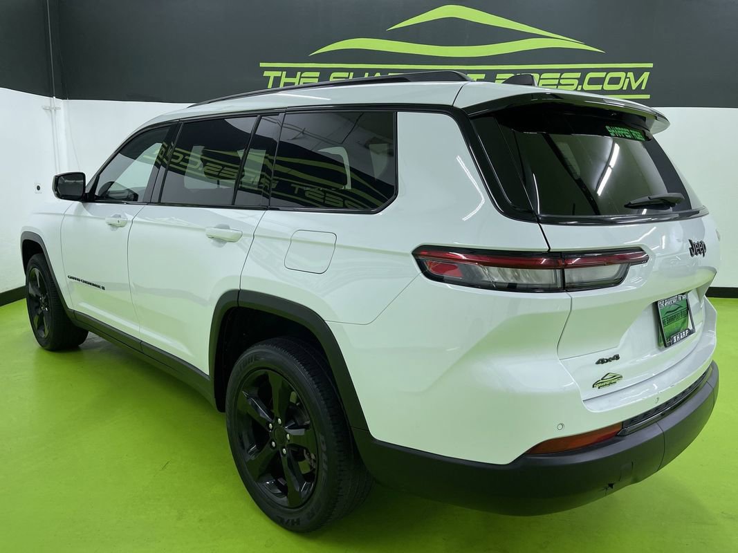 Used 2023 Jeep Grand Cherokee L Laredo image 7