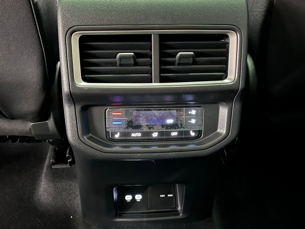 New 2026 Volkswagen Atlas SEL Premium R-Line image 23