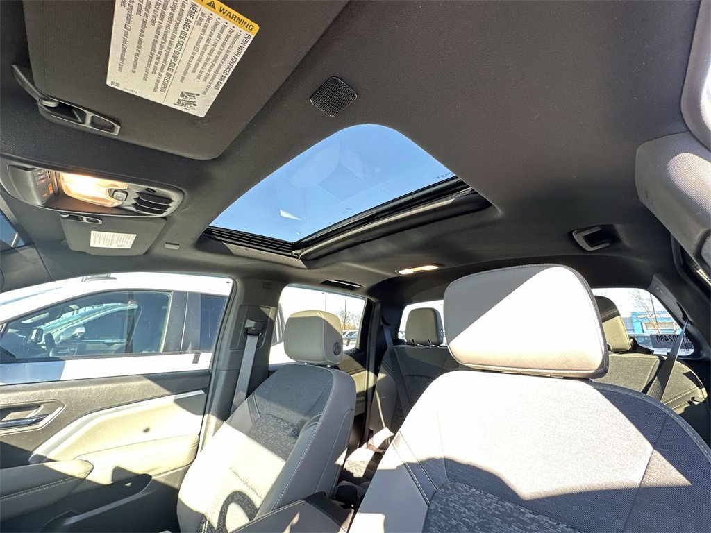 Used 2024 Chevrolet Colorado ZR2 image 22