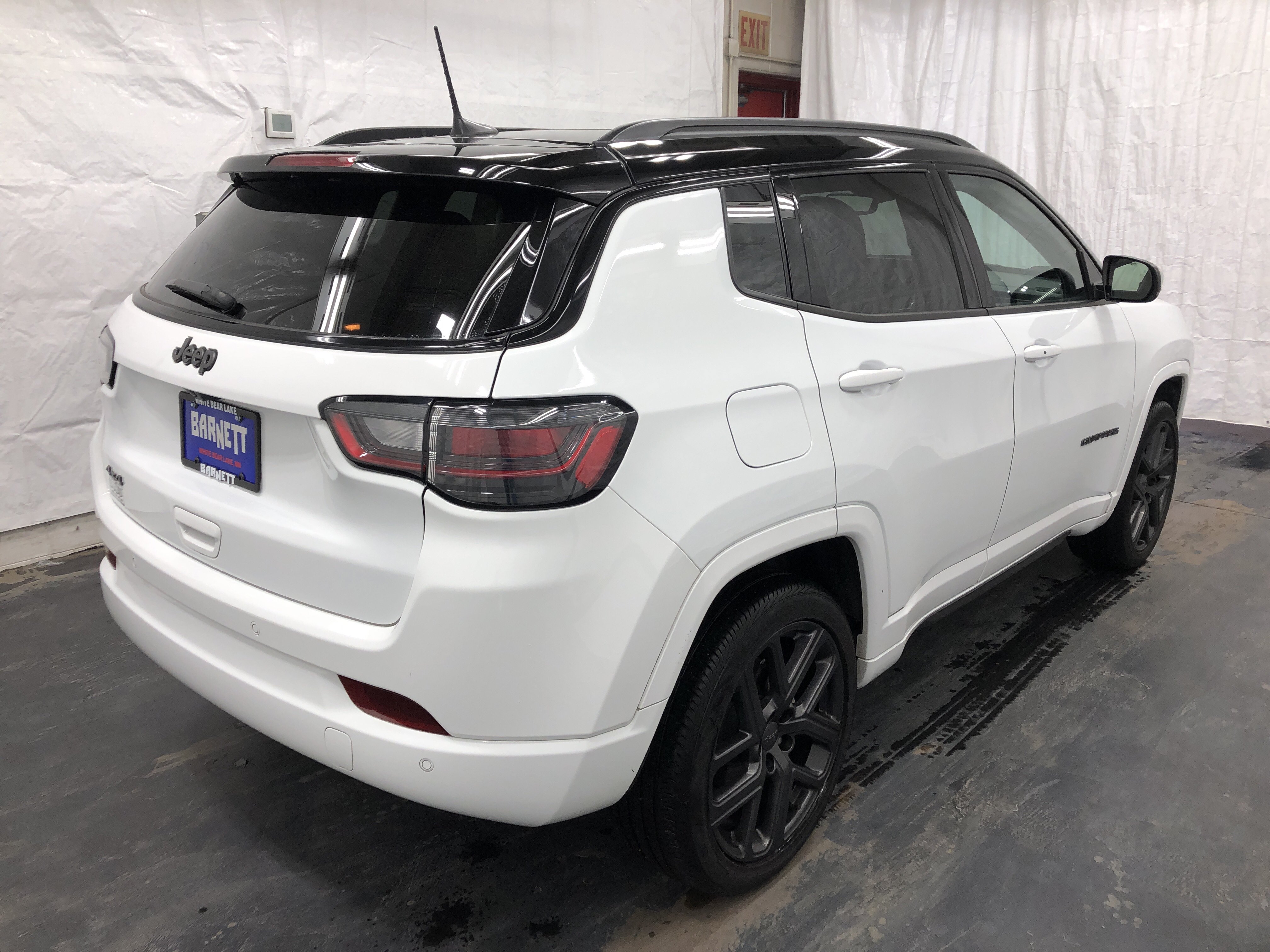 Certified 2024 Jeep Compass Limited w/ High Altitude Package AWD/4WD image 5