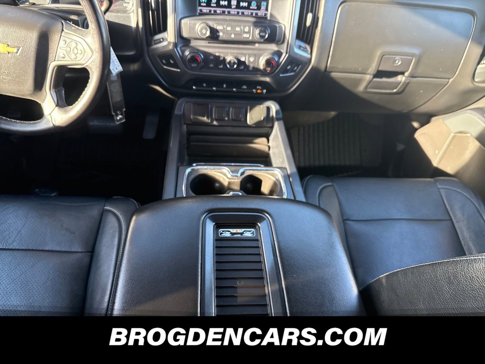 Used 2018 Chevrolet Silverado 1500 LT w/ All Star Edition image 9