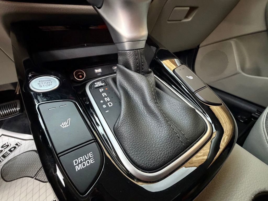 Used 2023 Kia Soul EX image 23