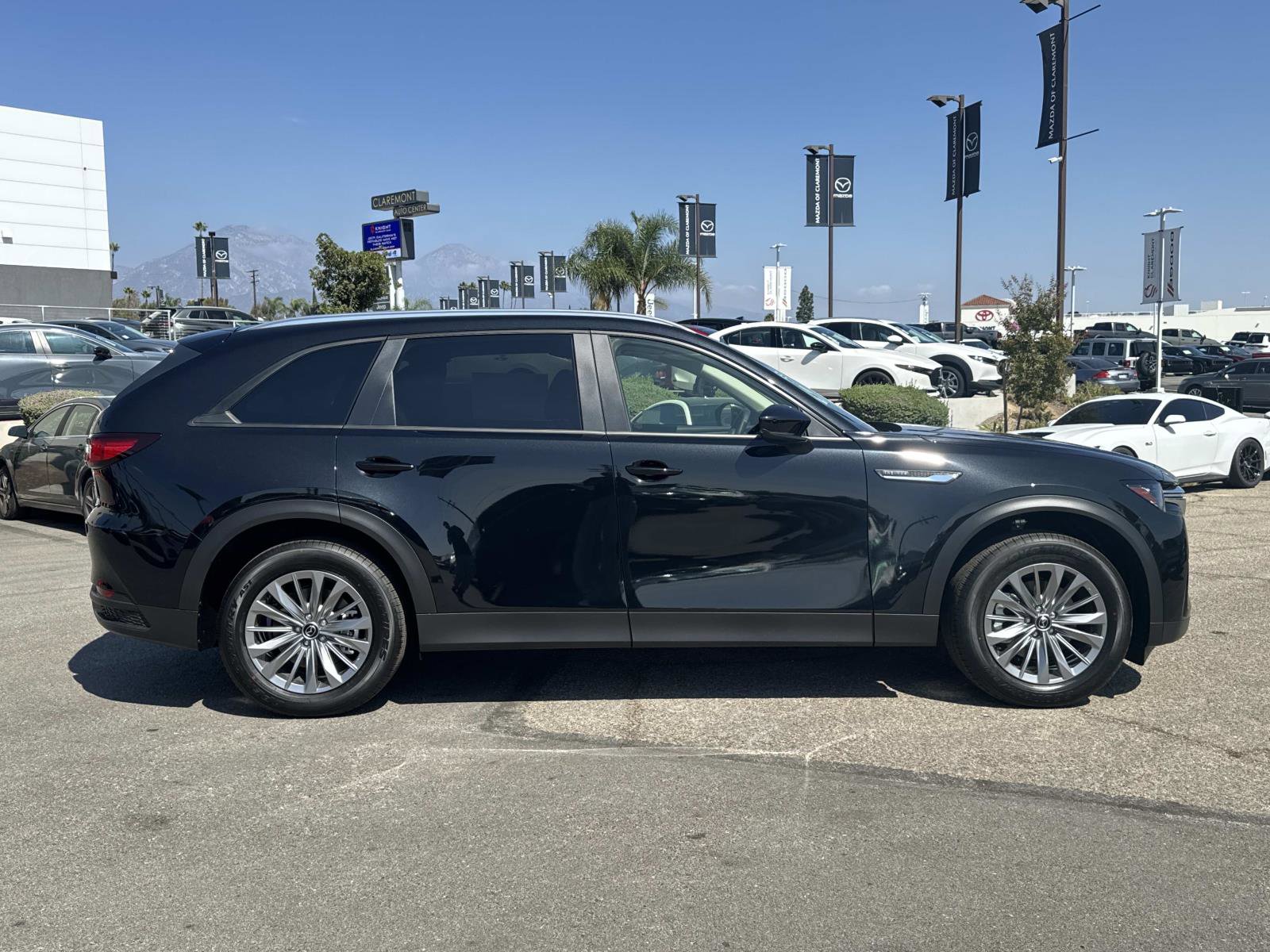 New 2026 MAZDA CX-90 3.3 Turbo w/ Select Package image 4