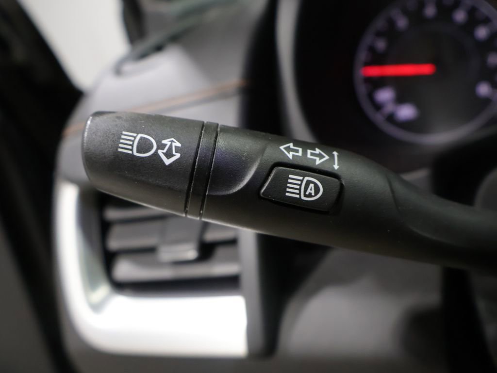 Used 2020 GMC Terrain SLT image 38