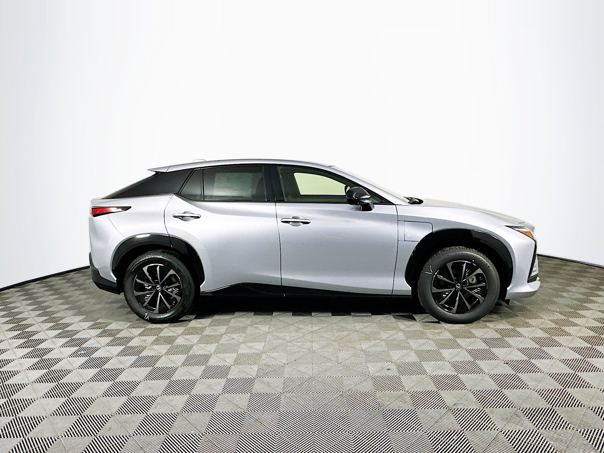 New 2026 Lexus RZ 450e AWD image 8