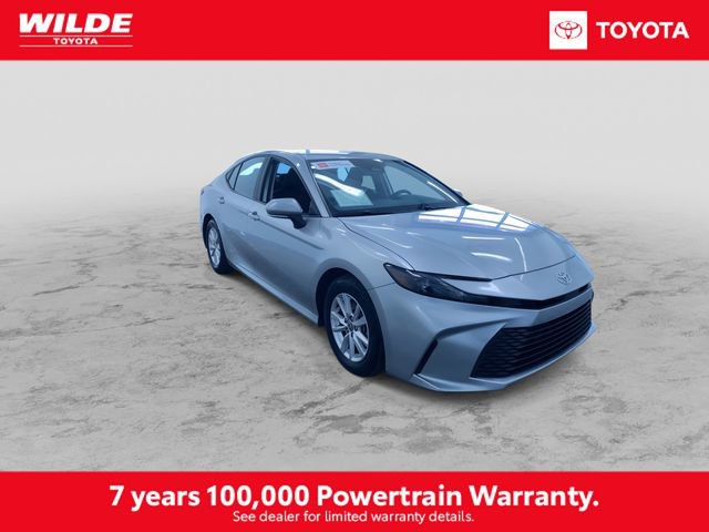 Certified 2025 Toyota Camry LE image 3