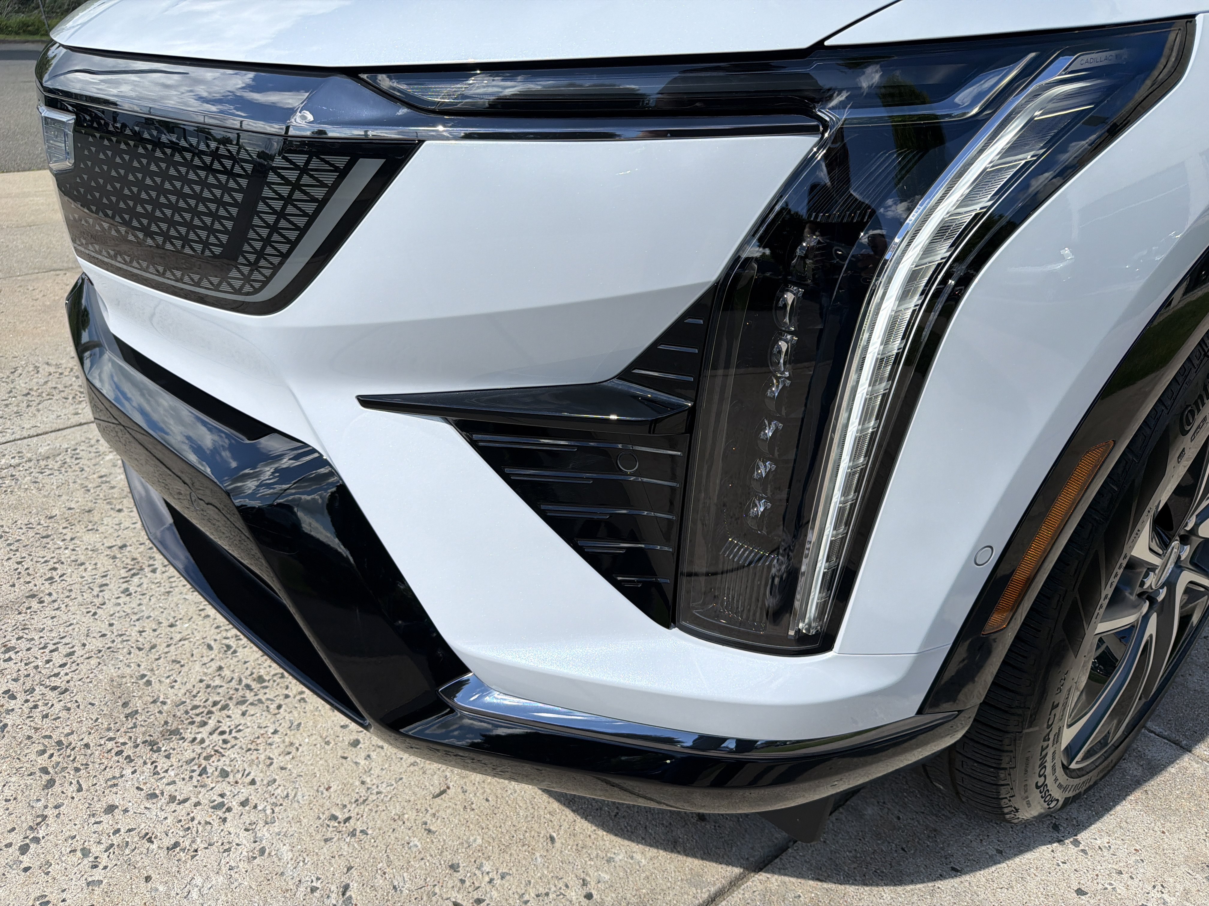 Used 2026 Cadillac Optiq Sport 1 AWD/4WD image 17