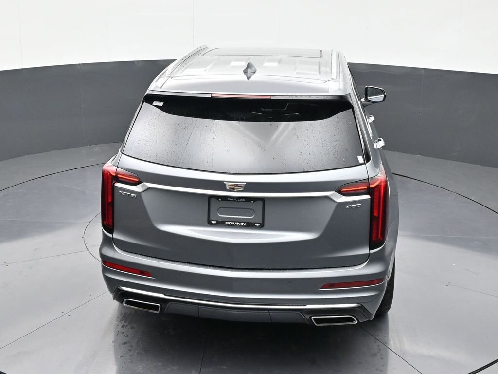 Certified 2022 Cadillac XT6 Premium Luxury image 15