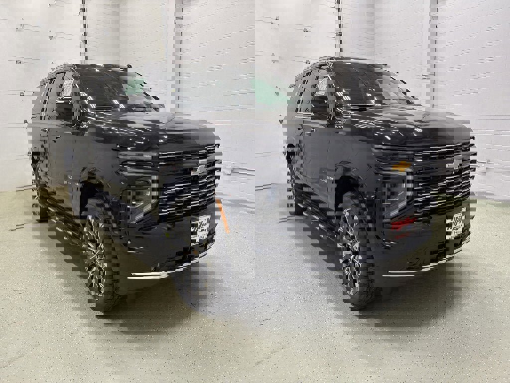 New 2026 Chevrolet Suburban High Country w/ Sun And Tow Package image 2