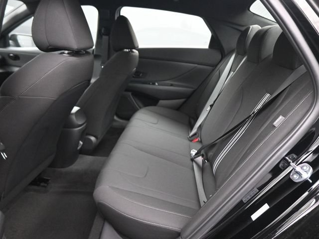 Used 2026 Hyundai Elantra Sport FWD image 15
