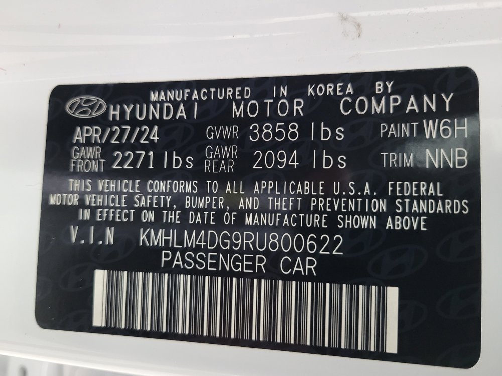 Used 2024 Hyundai Elantra SEL FWD image 33