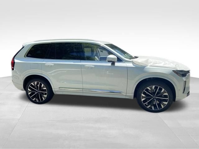 New 2026 Volvo XC90 T8 Ultra w/ Protection Package Premier AWD/4WD image 8