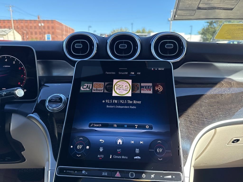 Used 2026 Mercedes-Benz GLC 300 4MATIC image 22