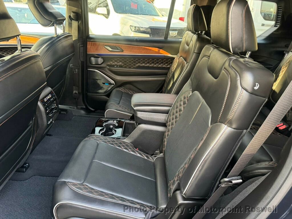 Used 2024 Jeep Grand Cherokee L Summit image 7