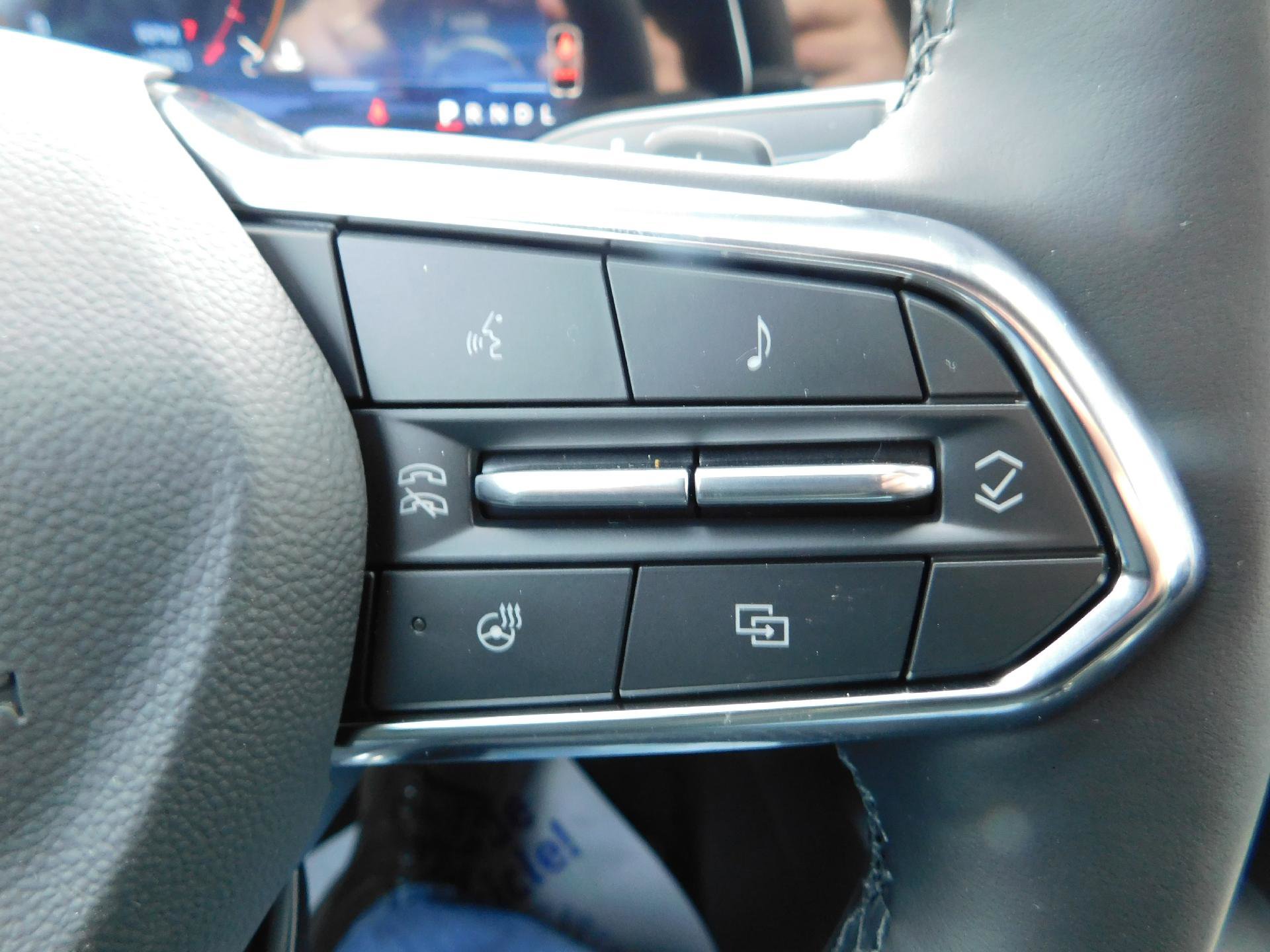 New 2026 Chevrolet Equinox LT w/ Convenience Package II image 32