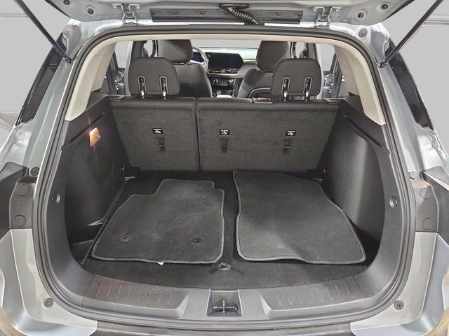 Used 2025 Chevrolet TrailBlazer LT image 14
