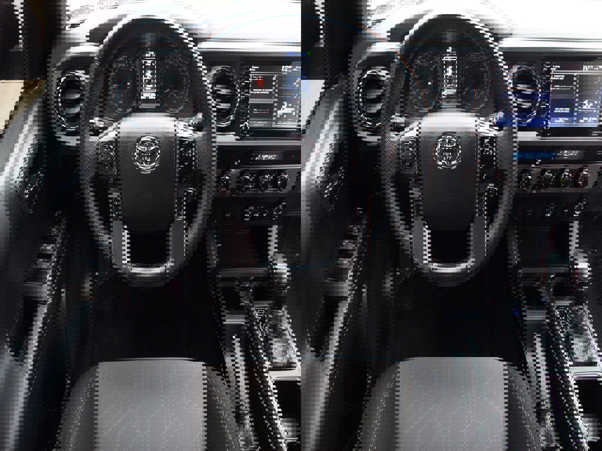 Used 2023 Toyota Tacoma TRD Off-Road image 5