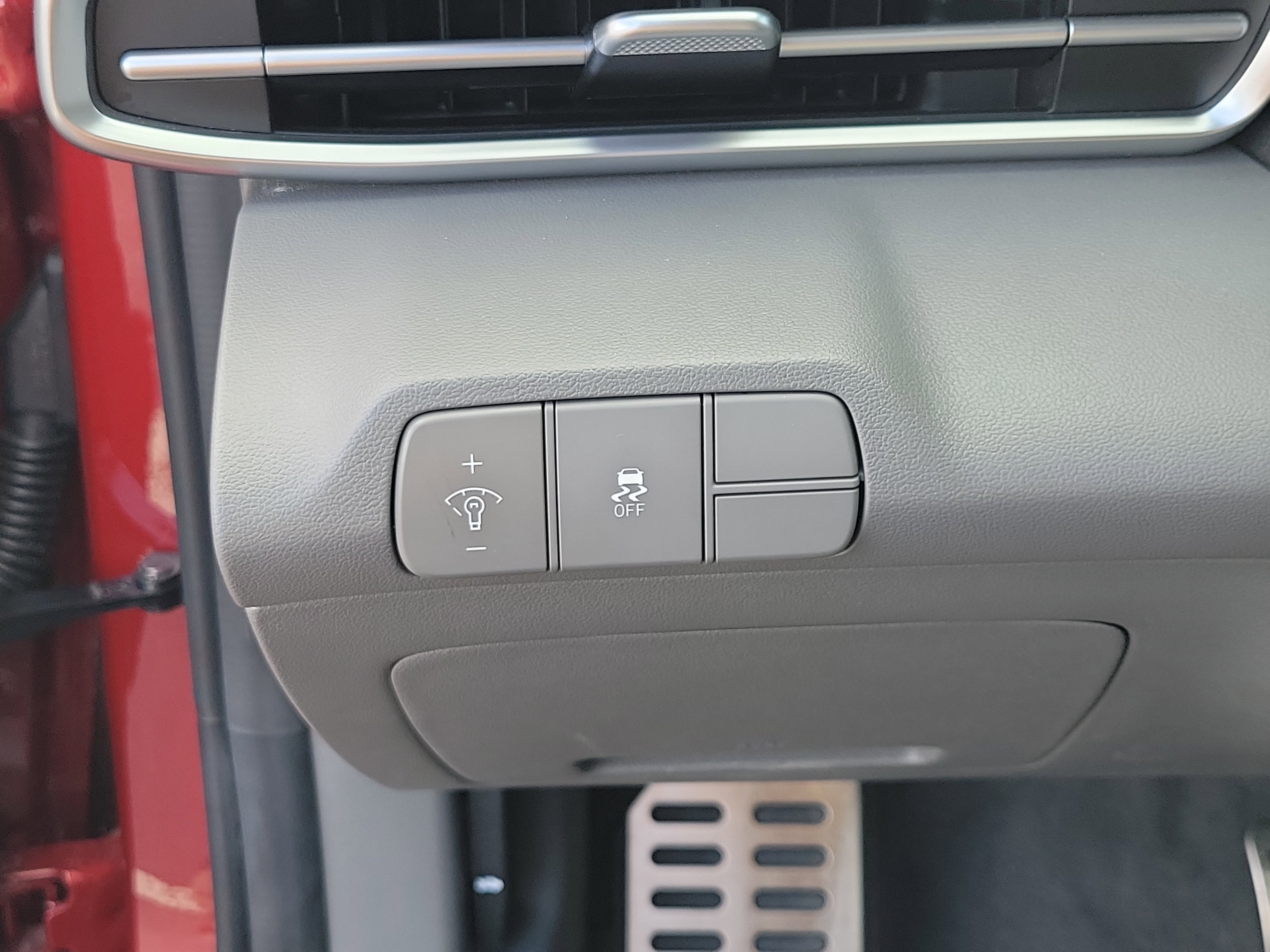Used 2025 Hyundai Elantra Sport image 27