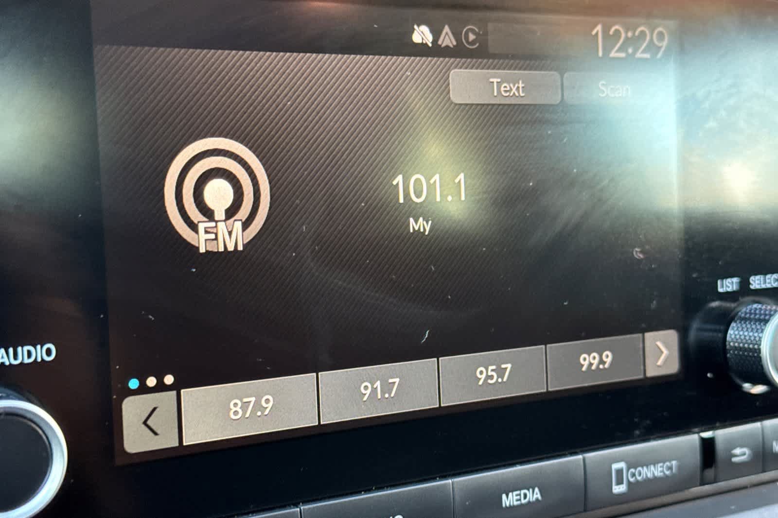 Used 2023 Honda Accord EX image 18