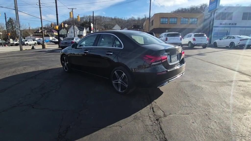 Used 2022 Mercedes-Benz A 220 A 220 image 7