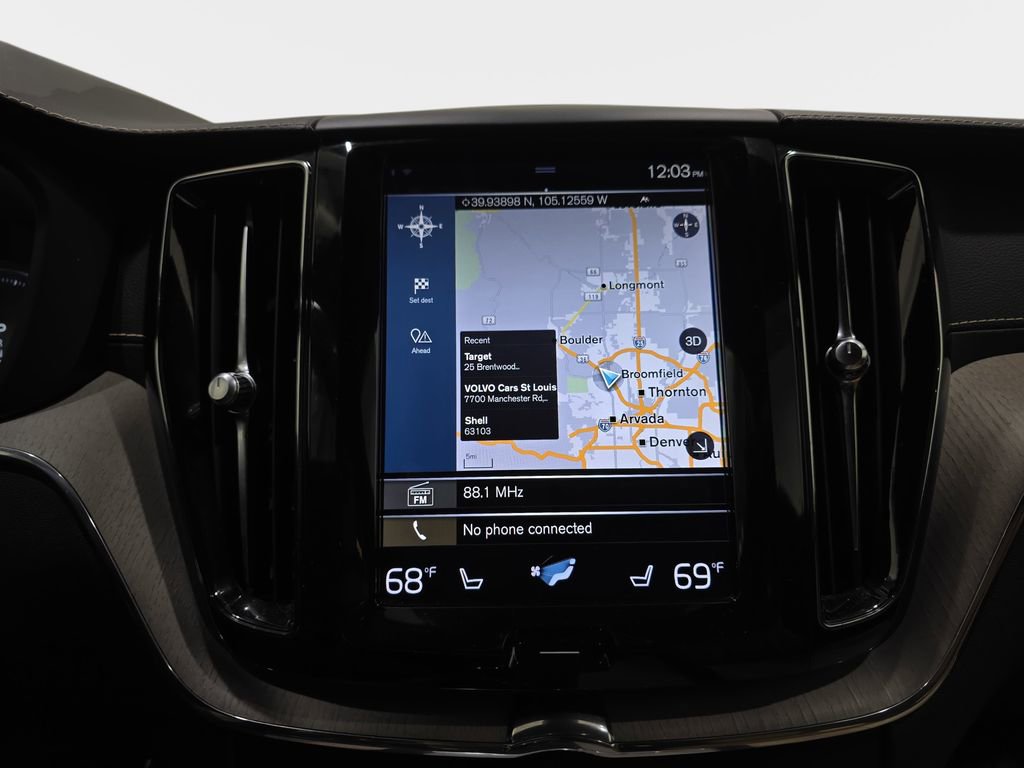 Used 2018 Volvo XC60 T6 Inscription w/ Convenience Package image 24