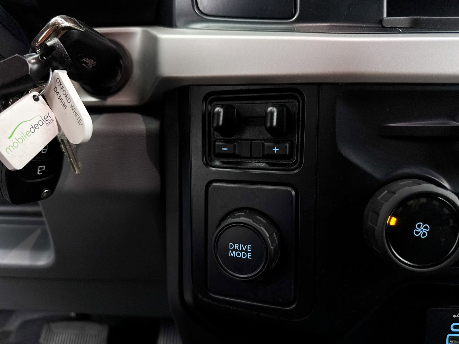 Used 2023 Ford F350 XL w/ XL Chrome Package image 8