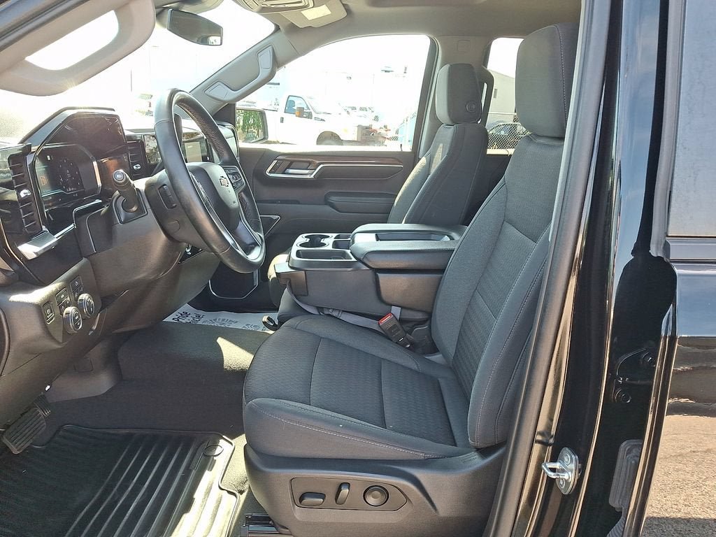 Certified 2023 Chevrolet Silverado 1500 LT AWD/4WD image 15