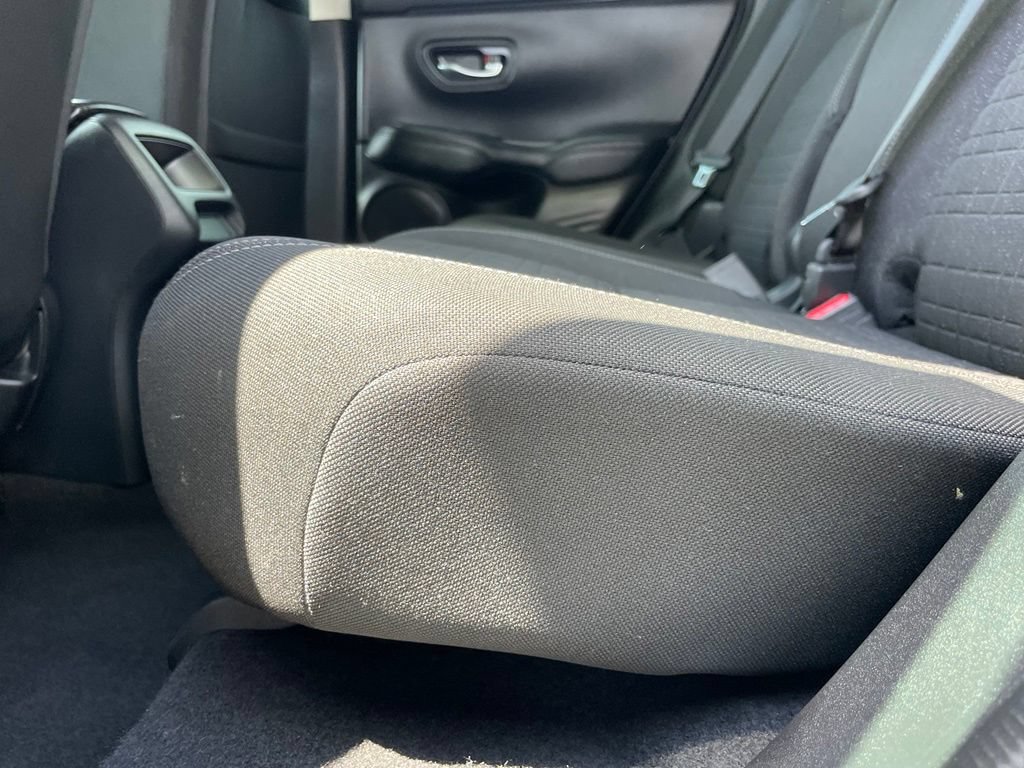 Certified 2024 Honda HR-V LX image 38