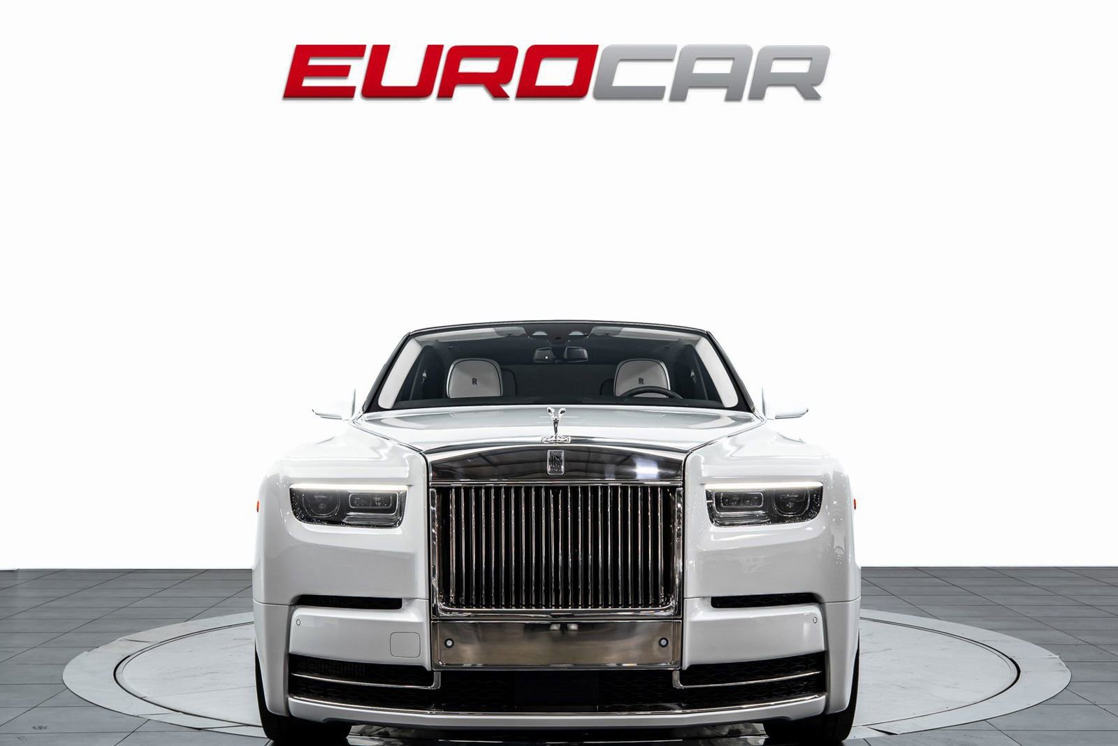 Used 2023 Rolls-Royce Phantom Sedan w/ The Phantom Package image 10