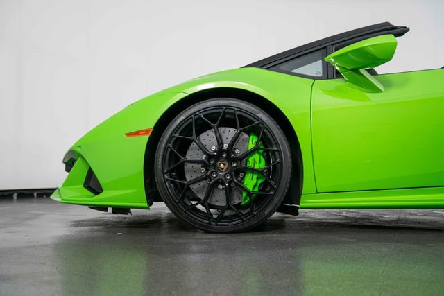 Used 2023 Lamborghini Huracan EVO AWD/4WD image 12