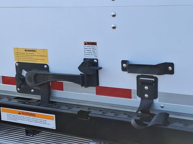 New 2024 Chevrolet Express 4500 Extended w/ Power Convenience Package RWD image 9