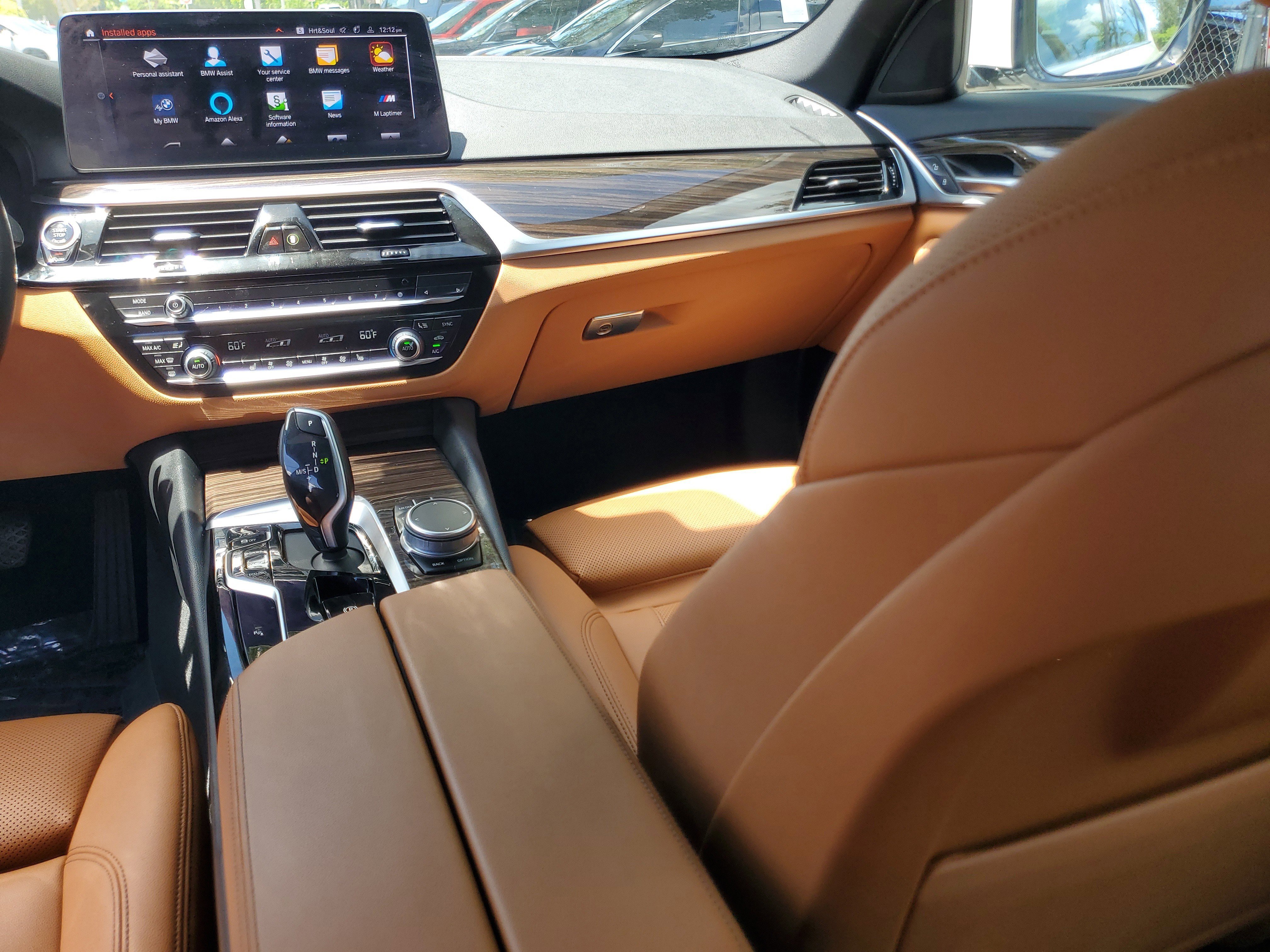 Used 2022 BMW 530i xDrive w/ Convenience Package image 15