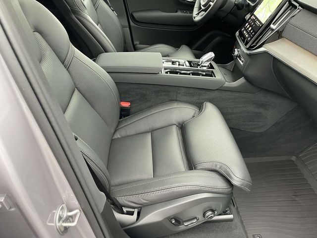 Used 2026 Volvo XC90 B6 Ultra w/ Protection Package AWD/4WD image 20