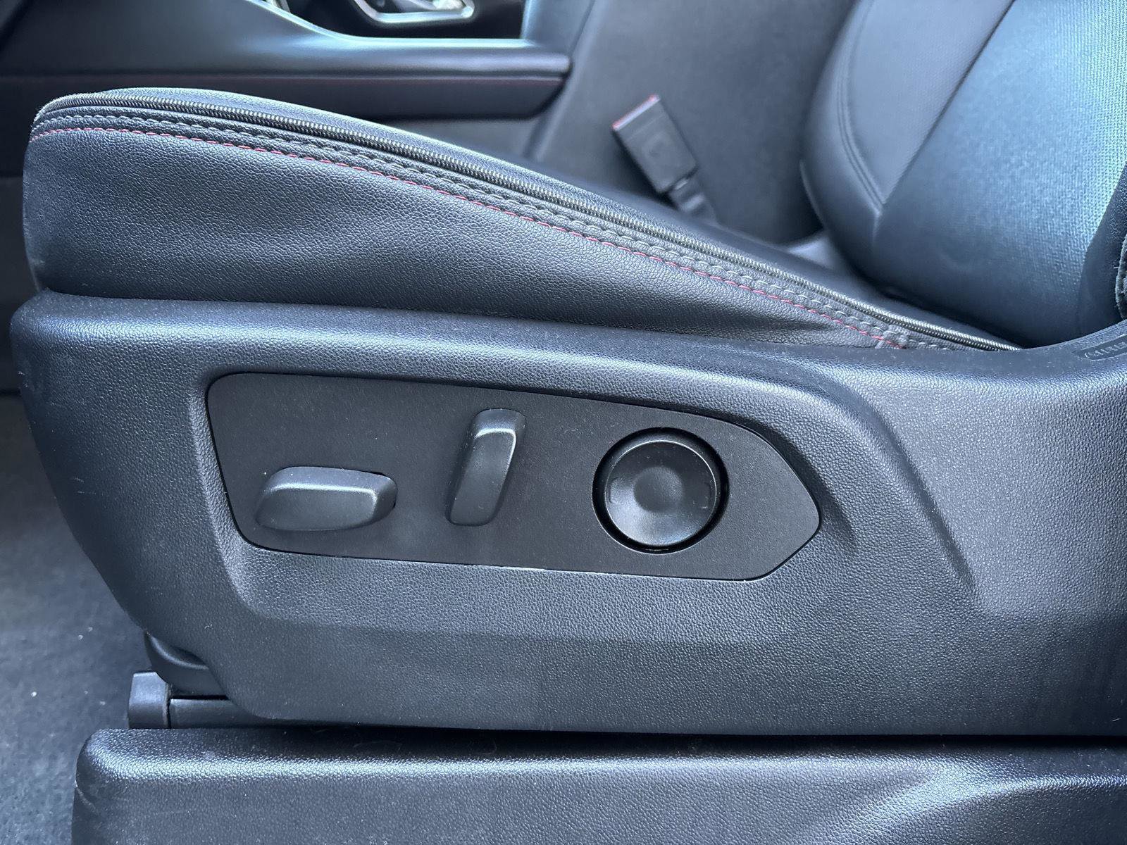 Used 2022 Chevrolet Tahoe RST w/ Luxury Package image 10