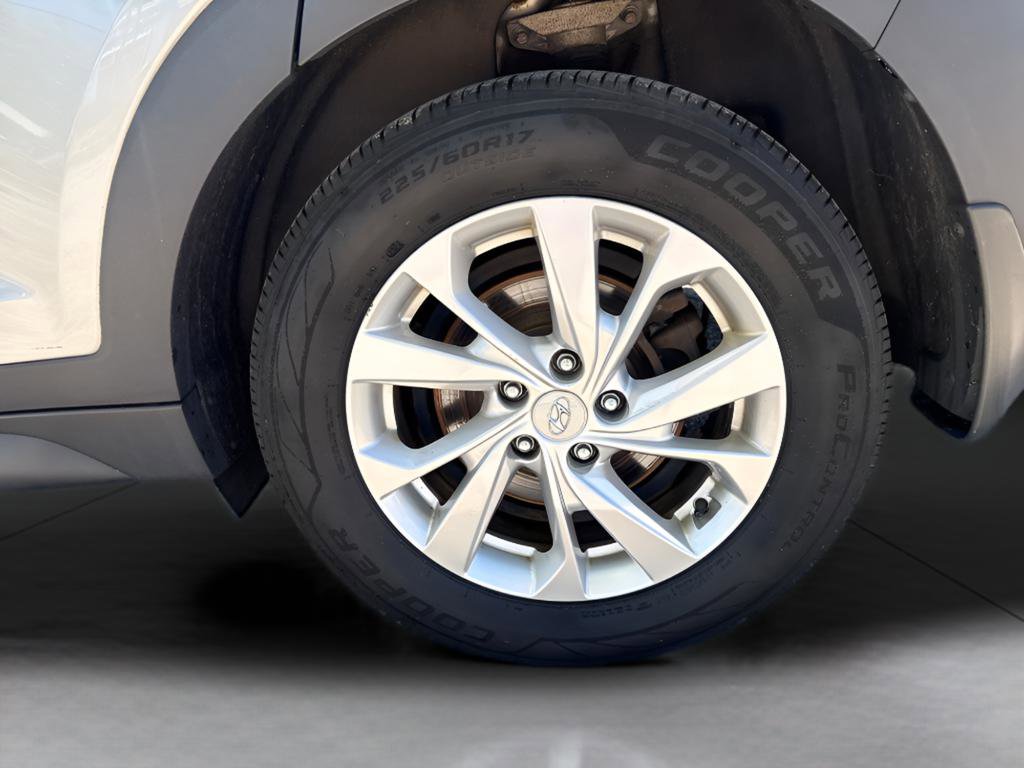 Used 2020 Hyundai Tucson Value w/ Cargo Package AWD/4WD image 8