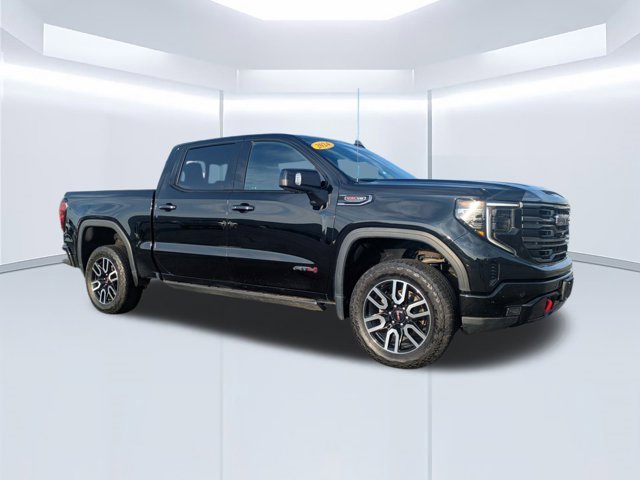 Used 2024 GMC Sierra 1500 AT4 w/ AT4 Premium Package image 2