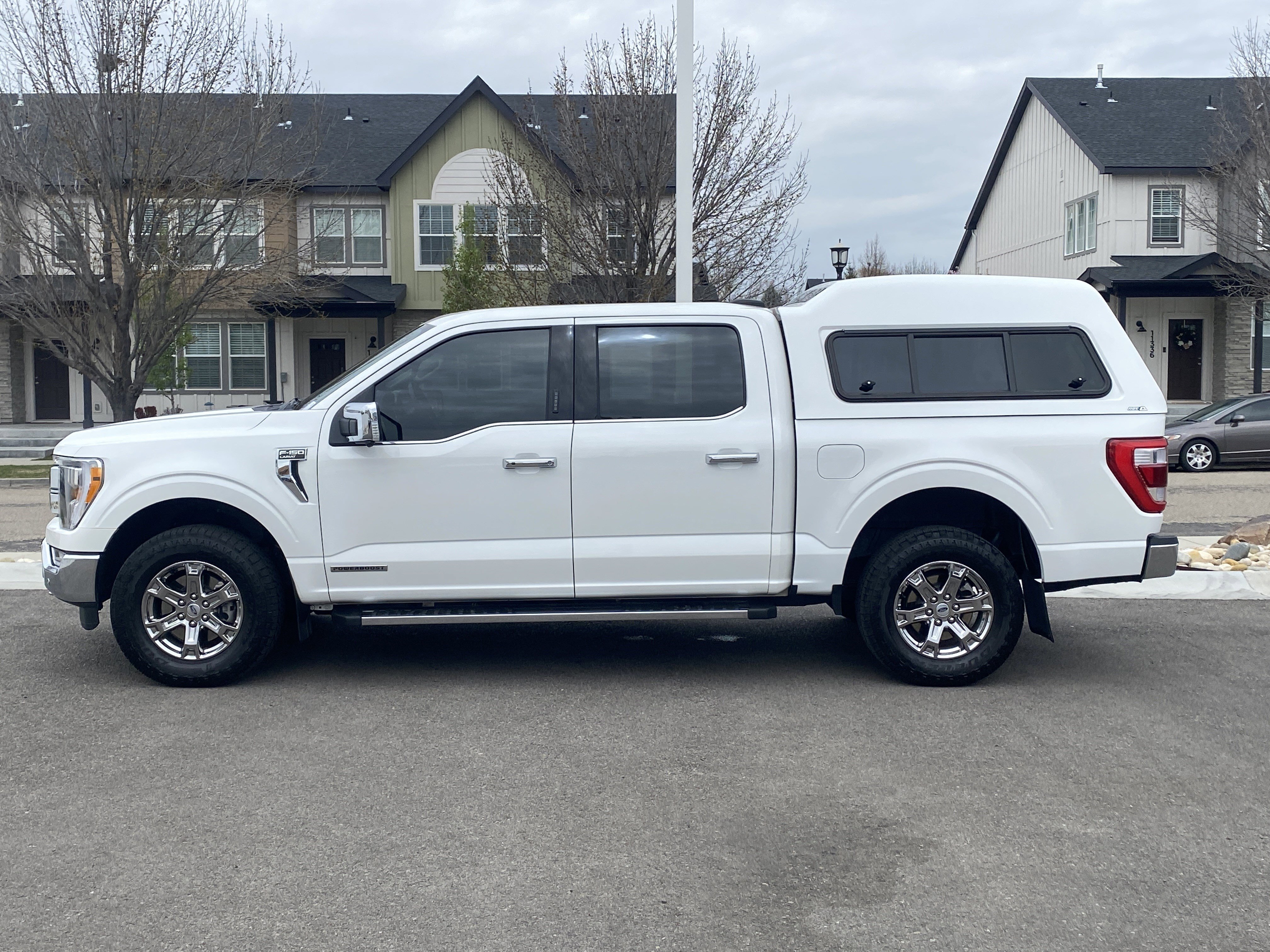 Used 2021 Ford F150 Lariat AWD/4WD image 3