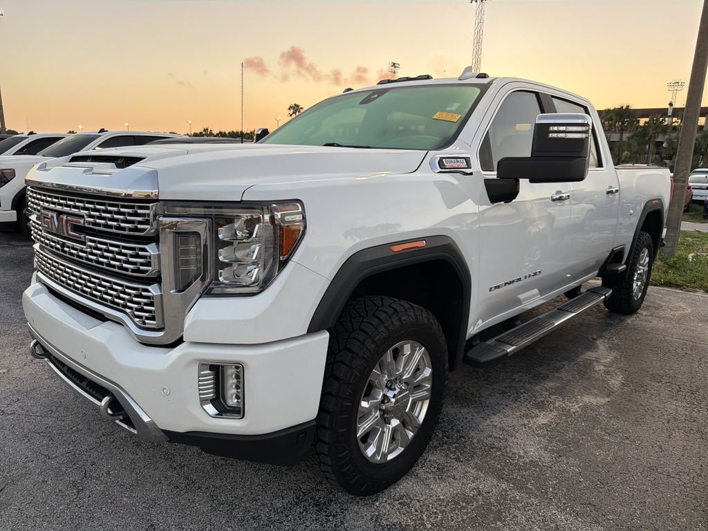 Used 2020 GMC Sierra 2500 Denali w/ Denali Ultimate Package AWD/4WD image 3