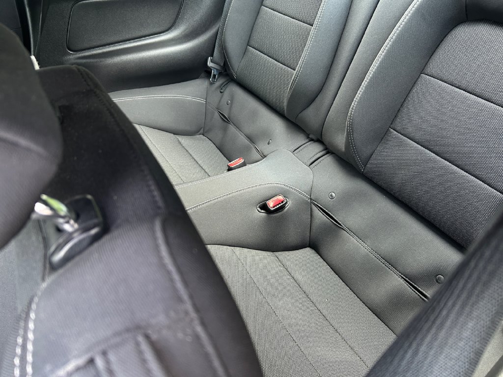 Used 2017 Ford Mustang Coupe RWD image 14
