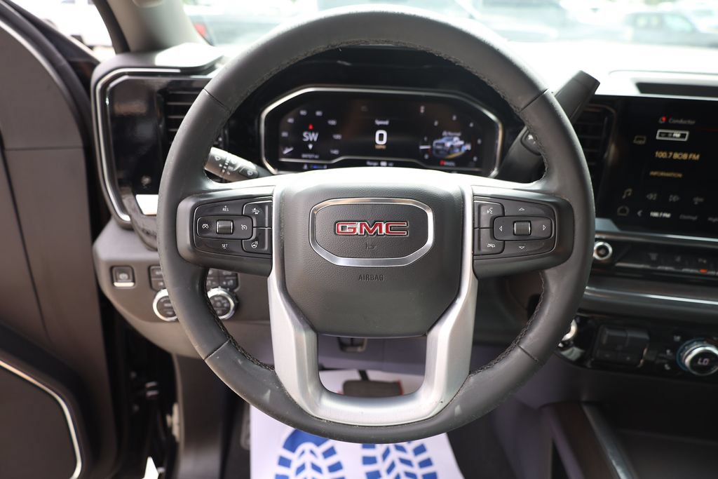 Used 2024 GMC Sierra 3500 SLT w/ SLT Premium Package AWD/4WD image 13