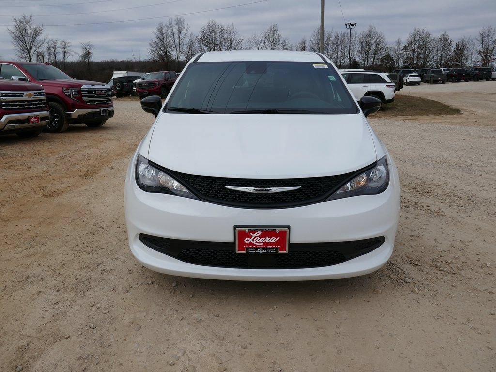 New 2026 Chrysler Voyager LX FWD image 8