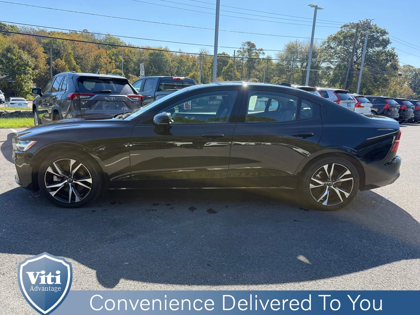 Certified 2024 Volvo S60 B5 Plus image 4