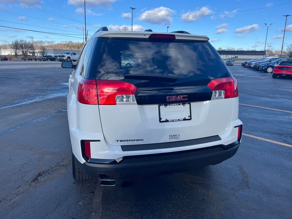 Used 2017 GMC Terrain SLE w/ Nightfall Package image 4