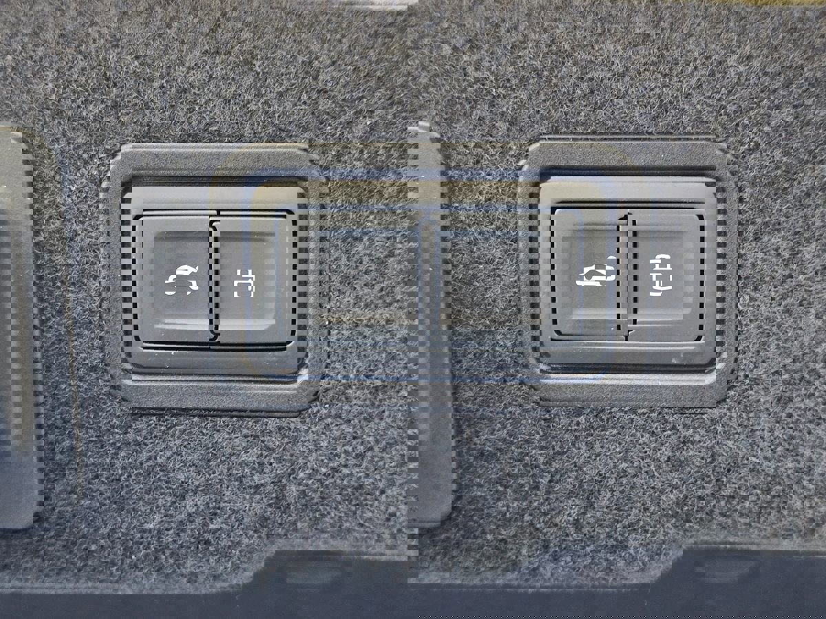 Used 2019 Audi A8 L 4.0T w/ First Edition Package image 73