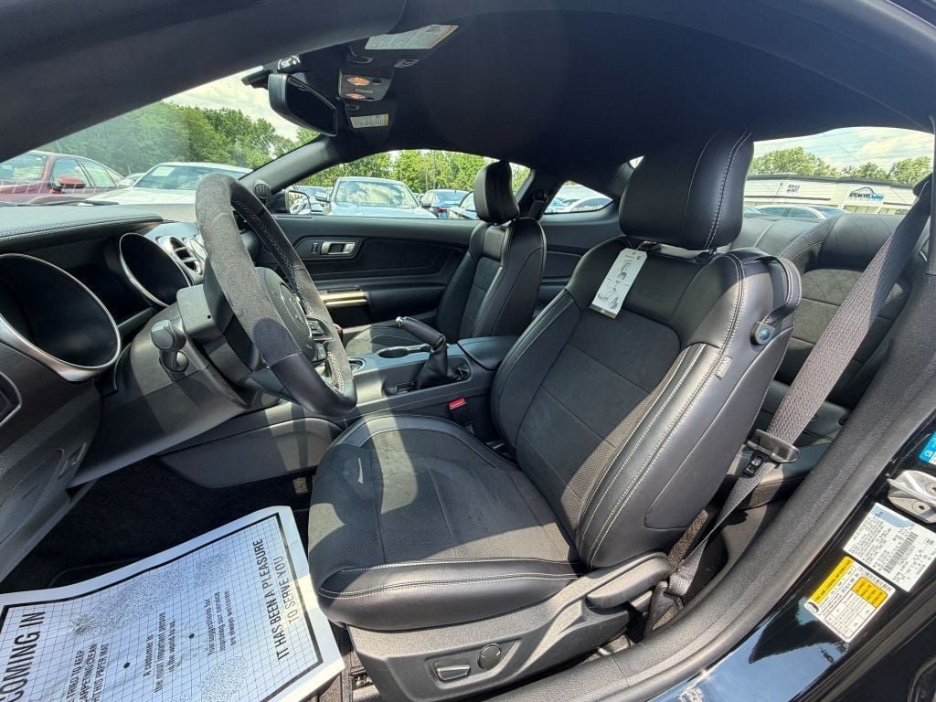 Used 2017 Ford Mustang Shelby GT350 RWD image 16