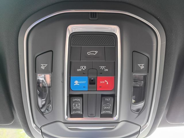 New 2026 Jeep Grand Cherokee Laredo X AWD/4WD image 18