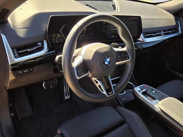 Used 2025 BMW X2 xDrive28i image 10