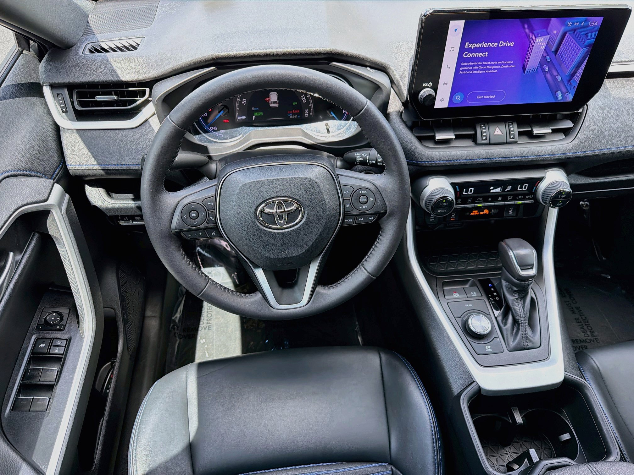 Used 2023 Toyota RAV4 XSE w/ XSE Grade Weather Package AWD/4WD image 17