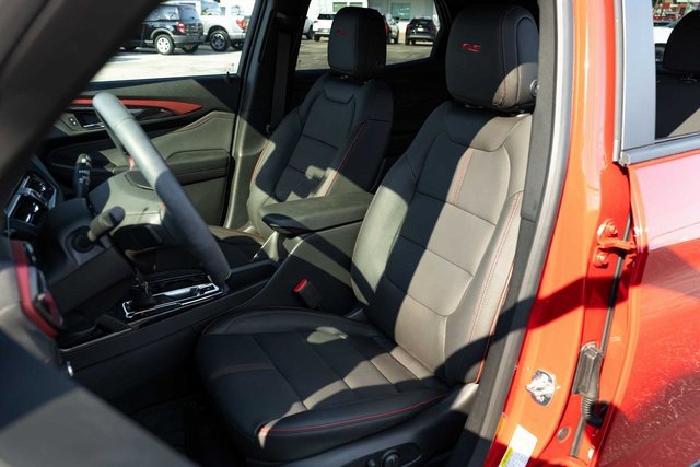 Used 2026 Chevrolet TrailBlazer RS w/ Convenience Package image 13